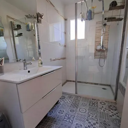 Jolie 700 M De La Et Des Commerces, 120m2, 3 * 위스트르앙